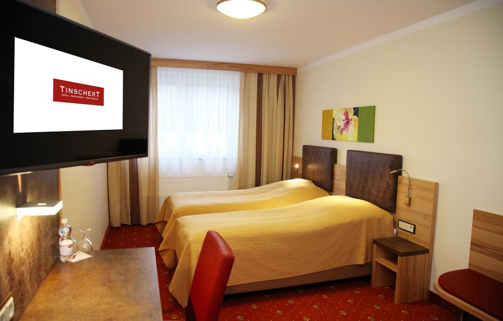 Tinschert Hotel-Restaurant-Partyservice Schwertberg Phòng bức ảnh